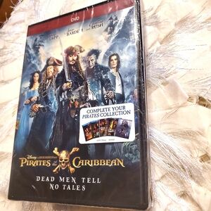 Pirates of the Caribbean: Dead Men Tell No Tales DVD - 2017